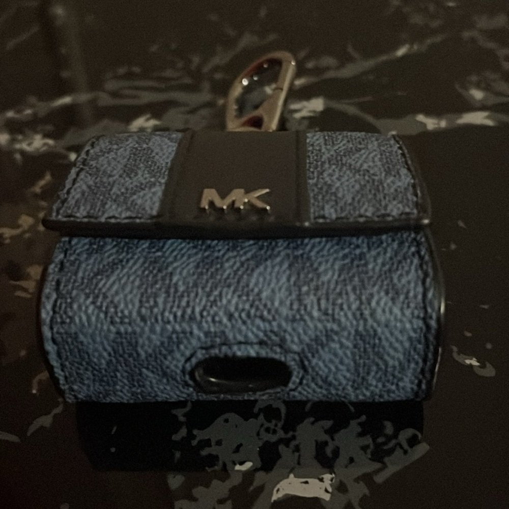 Men’s mk AirPods case